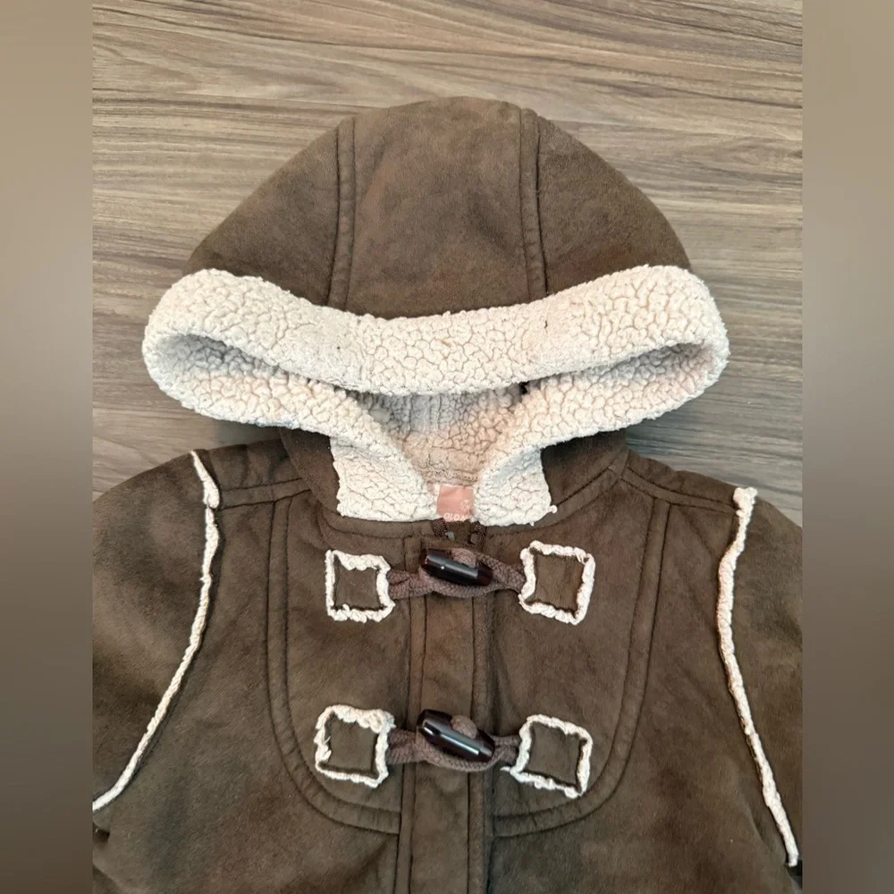 Old Navy Baby Girl Y2K  Brown Coat with Cream Sherpa Lining size 18-24M